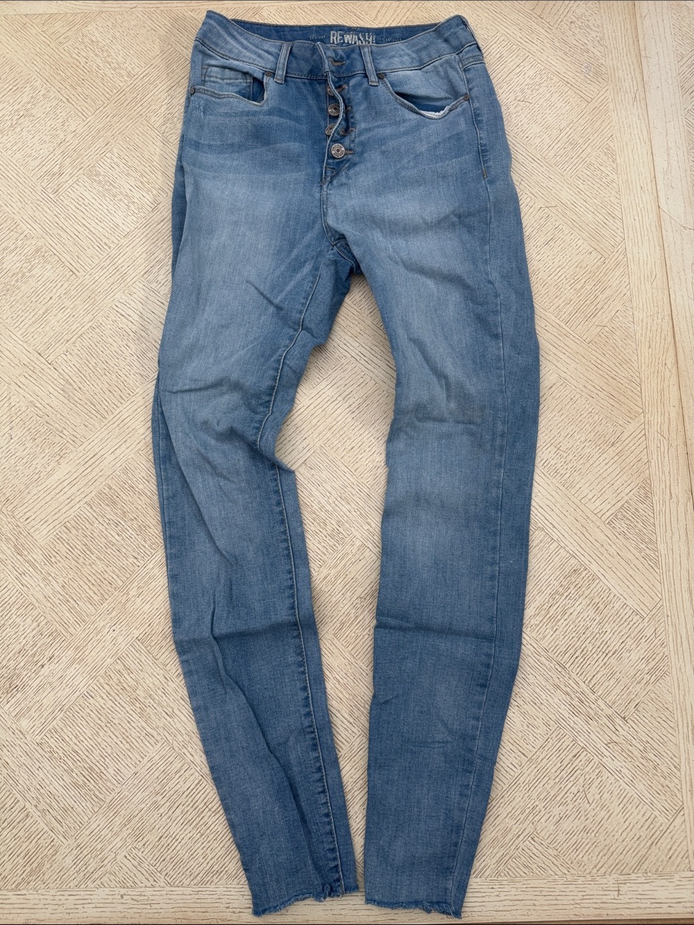 ReWash LA Women's Blue Button-Fly Skinny Jeans